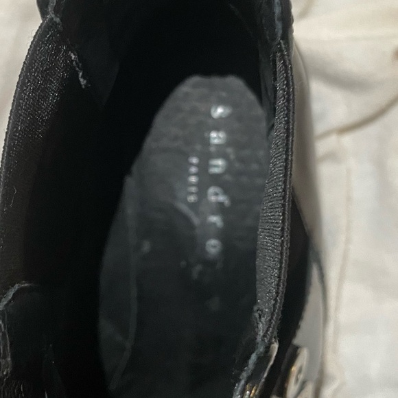 Sandro Paris Black Leather Chelsea boot With Grommets Size 5 - Picture 9 of 11